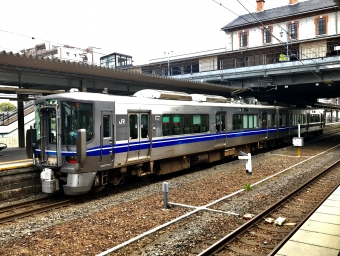 JR西日本521系電車 鉄道フォト・写真 by すこすこマンさん 長浜駅：2020年05月20日16時ごろ