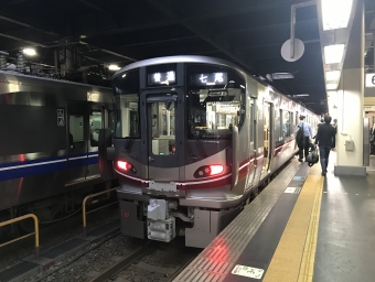 JR西日本521系電車 鉄道フォト・写真 by すこすこマンさん 金沢駅 (JR)：2020年11月21日14時ごろ