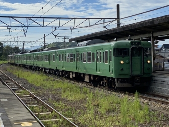 JR西日本 鉄道フォト・写真 by ポムフリットさん 貴生川駅 (JR)：2020年08月10日07時ごろ