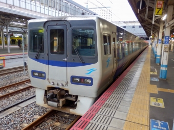 JR四国8000系電車 鉄道フォト・写真 by さんたかさん 岡山駅：2015年03月02日06時ごろ