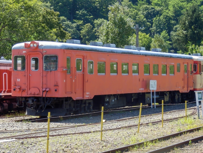 鉄道フォト・写真：国鉄キハ20系気動車 キハ22 52 岩見沢駅 鉄道フォト・写真 by さんたかさん - 撮影日 2015/08/25 12:02