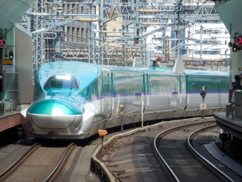 JR北海道 H523形(T1c) H523-1 鉄道フォト・写真 by さんたかさん 東京駅 (JR)：2016年03月27日10時ごろ