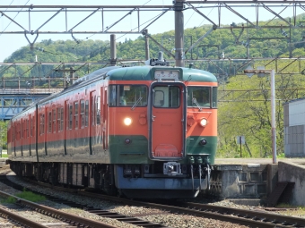 しなの鉄道115系電車 しなの鉄道115系 鉄道フォト・写真 by 急行「志賀」さん 妙高高原駅 (しなの鉄道)：2023年05月12日09時ごろ