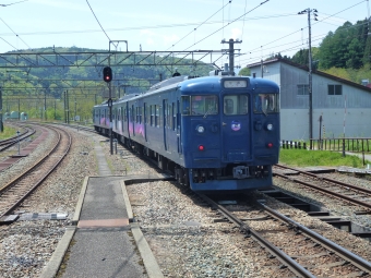 しなの鉄道115系電車 115系 鉄道フォト・写真 by 急行「志賀」さん 妙高高原駅 (しなの鉄道)：2023年05月12日10時ごろ