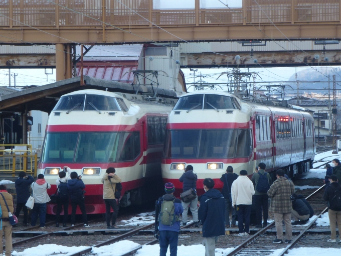 鉄道フォト・写真：長野電鉄1000系電車 長野電鉄1000系 須坂駅 鉄道フォト・写真 by 急行「志賀」さん - 撮影日 2024/02/11 08:34