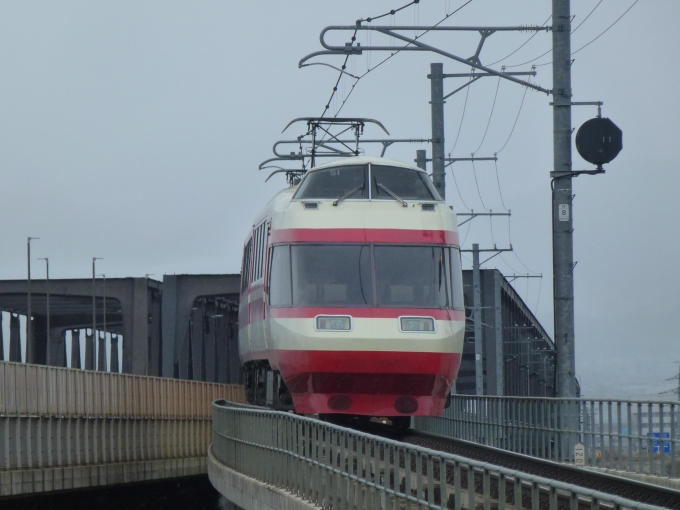 鉄道フォト・写真：長野電鉄1000系電車 長野電鉄1000系 村山駅 (長野県) 鉄道フォト・写真 by 急行「志賀」さん - 撮影日 2024/02/23 10:27