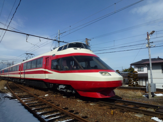 鉄道フォト・写真：長野電鉄1000系電車 長野電鉄1000系 村山駅 (長野県) 鉄道フォト・写真 by 急行「志賀」さん - 撮影日 2024/02/29 11:42