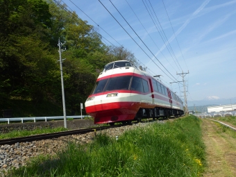 長野電鉄1000系電車 長野電鉄1000系 鉄道フォト・写真 by 急行「志賀」さん 桜沢駅 (長野県)：2024年04月29日09時ごろ