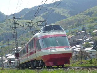 長野電鉄1000系電車 長野電鉄1000系 鉄道フォト・写真 by 急行「志賀」さん 桜沢駅 (長野県)：2024年04月29日09時ごろ