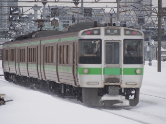 JR北海道 クハ721形 クハ721-9 鉄道フォト・写真 by 熱血男子さん 苗穂駅：2024年01月29日12時ごろ