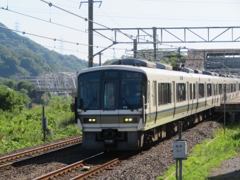 JR西日本 クハ220形 クハ220-4 鉄道フォト・写真 by Y-1152さん 三郷駅 (奈良県)：2020年05月28日15時ごろ