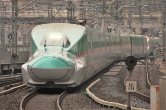 JR東日本 E5系新幹線電車 鉄道フォト・写真 by もりもりさん 東京駅 (JR)：2014年05月29日16時ごろ