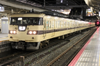 JR西日本 国鉄117系電車 鉄道フォト・写真 by もりもりさん 京都駅 (JR)：2011年09月19日19時ごろ