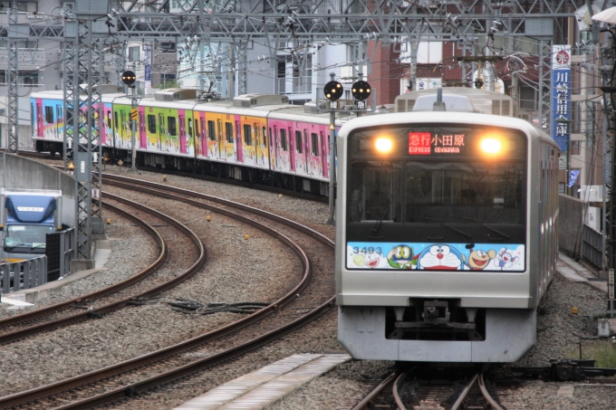 鉄道フォト・写真：小田急電鉄 小田急3000形電車(2代) 向ヶ丘遊園駅 鉄道フォト・写真 by もりもりさん - 撮影日 2011/09/26 15:28