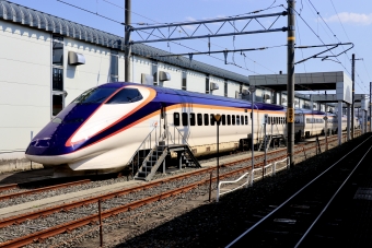 JR東日本 E322形(M2c) E322-2009 鉄道フォト・写真 by Tabinekoさん 新庄駅：2022年05月04日14時ごろ