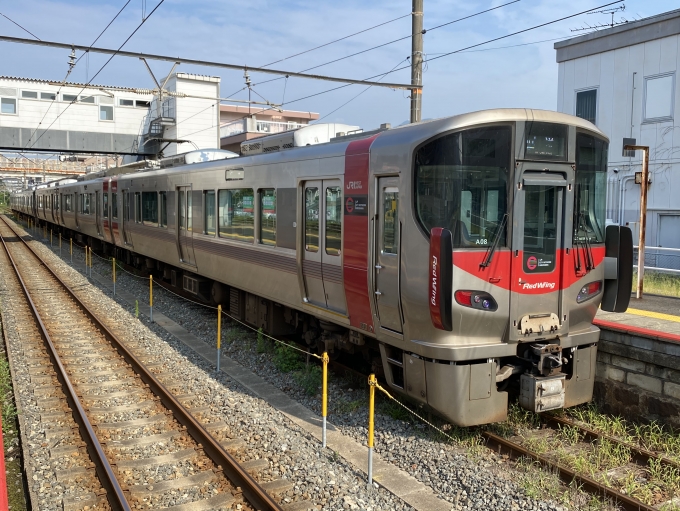 eriha  「8号線」 JR西日本 クモハ227-8 (227系) 車両ガイド | レイルラボ(RailLab)