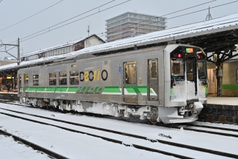 JR北海道 H100形 H100-2 鉄道フォト・写真 by ポン太さん 小樽駅：2021年12月13日15時ごろ