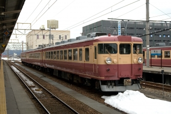 JR西日本 クモハ475形 クモハ475-46 鉄道フォト・写真 by ポン太さん 富山駅 (JR)：2006年01月21日15時ごろ