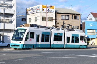 とさでん交通 土佐電気鉄道100形 101B 鉄道フォト・写真 by ポン太さん はりまや橋停留場：2020年10月11日16時ごろ