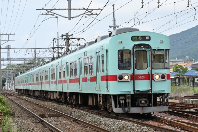 鉄道フォト・写真：西日本鉄道 西鉄5000形電車 5128 西鉄二日市駅 鉄道フォト・写真 by ポン太さん - 撮影日 2022/08/22 14:33