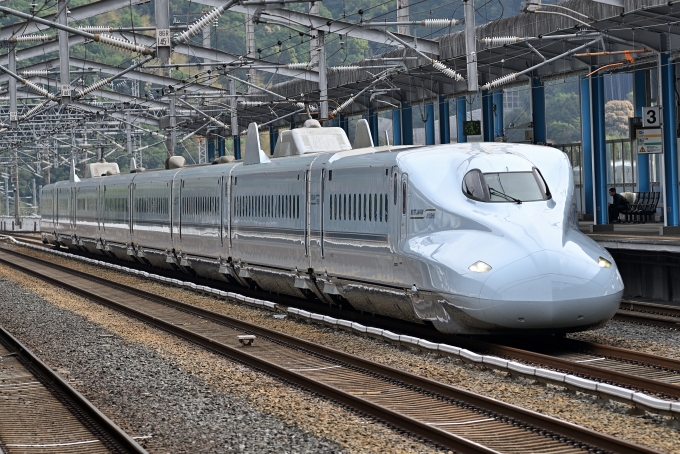JR九州 N700系新幹線 鉄道フォト・写真 by マンボーグレイさん 新岩国駅：2018年05月06日08時ごろ