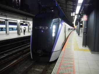 JR東日本 クハE352形 クハE352-5 鉄道フォト・写真 by red02reds☆★★★さん 新宿駅 (JR)：2022年05月14日18時ごろ