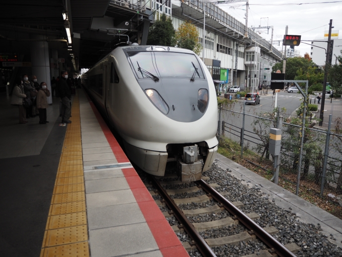 鉄道フォト・写真：JR西日本289系電車 こうのとり クロハ288-2003 新大阪駅 (JR) 鉄道フォト・写真 by red02reds☆★★★さん - 撮影日 2022/12/05 11:59