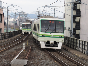 仙台市交通局 1120 (仙台市営地下鉄1000系) 車両ガイド | レイルラボ