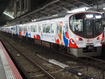 JR西日本 クモハ322-20 (323系) 車両ガイド | レイルラボ(RailLab)