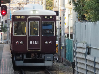 阪急電鉄 6121 (阪急6000系) 車両ガイド | レイルラボ(RailLab)