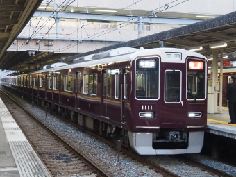 阪急電鉄 1111 (阪急1000系(2代)) 車両ガイド | レイルラボ(RailLab)