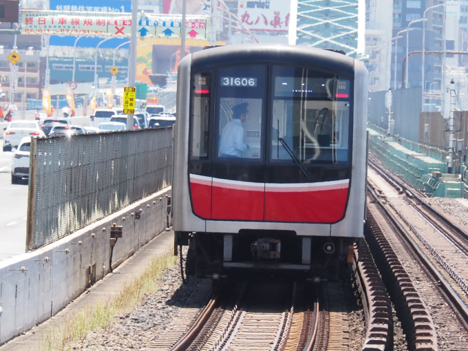 大阪メトロ 31606 (大阪市営地下鉄30000系) 車両ガイド | レイルラボ
