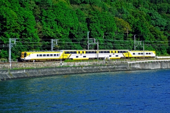 近畿日本鉄道 近鉄30000系電車 ビスタEX 鉄道フォト・写真 by VISTAEXさん 船津駅 (近鉄)：2020年10月18日08時ごろ