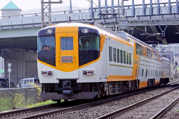 鉄道フォト・写真：近畿日本鉄道 近鉄30000系電車 新大宮駅 鉄道フォト・写真 by VISTAEXさん - 撮影日 2024/04/11 08:26