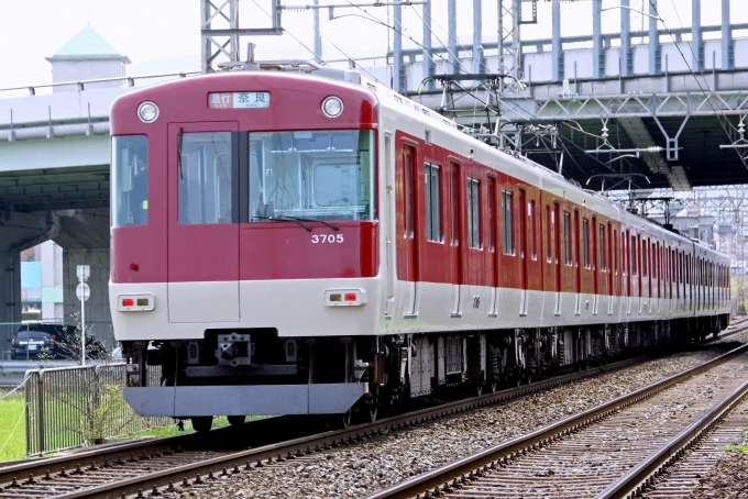 鉄道フォト・写真：近畿日本鉄道 近鉄3200系電車 新大宮駅 鉄道フォト・写真 by VISTAEXさん - 撮影日 2024/04/11 08:59