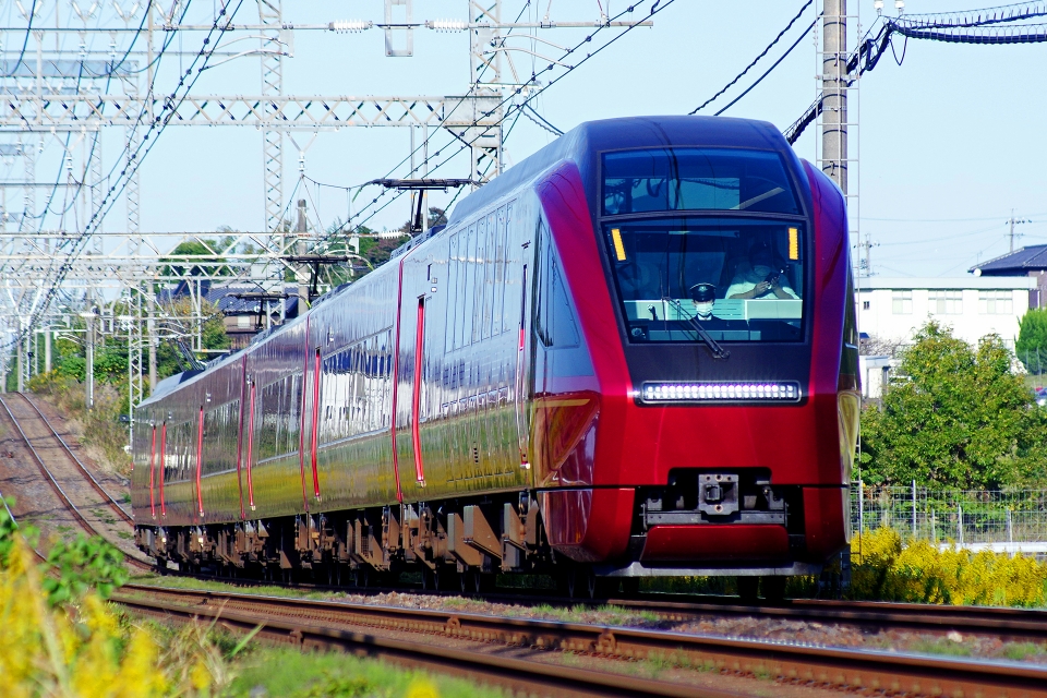 近畿日本鉄道 近鉄80000系電車  赤目口駅 鉄道フォト・写真(拡大) by VISTAEXさん | レイルラボ(RailLab)