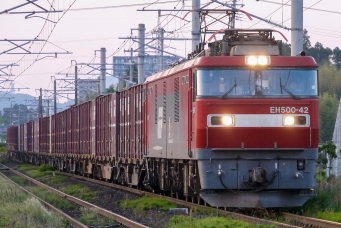 JR貨物 EH500形 EH500-42 鉄道フォト・写真 by 仙かつさん 名取駅 (JR)：2022年05月24日18時ごろ