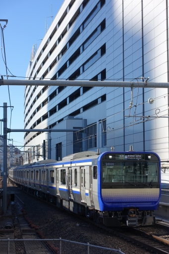 JR東日本E235系電車 鉄道フォト・写真 by 夕``ﾉﾚマ8OOさん 横浜駅 (JR)：2021年01月10日09時ごろ