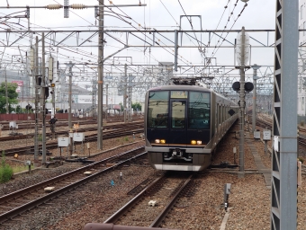 JR西日本321系電車 鉄道フォト・写真 by まされーるうぇいさん 尼崎駅 (JR)：2021年06月13日10時ごろ