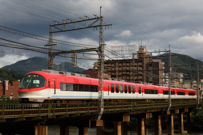 鉄道フォト・写真：近畿日本鉄道 近鉄23000系電車 河内国分駅 鉄道フォト・写真 by sugisan1973さん - 撮影日 2021/07/18 17:01