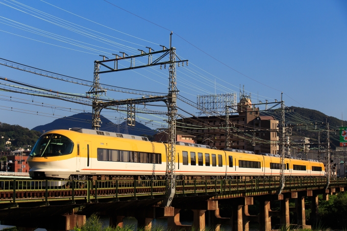 鉄道フォト・写真：近畿日本鉄道 近鉄23000系電車 23104 河内国分駅 鉄道フォト・写真 by sugisan1973さん - 撮影日 2019/09/15 16:16