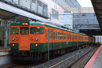 JR西日本 クモハ115-323 (115系) 車両ガイド | レイルラボ(RailLab)