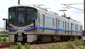 JR西日本 521系 鉄道フォト・写真 by RINA-281さん 丸岡駅：2021年07月10日12時ごろ