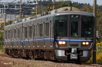 JR西日本 クハ520形 クハ520-34 鉄道フォト・写真 by RINA-281さん 加賀温泉駅 (JR)：2021年10月16日09時ごろ