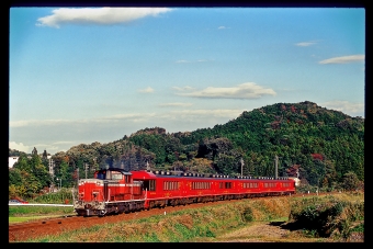 JR西日本 国鉄DD51形ディーゼル機関車 旅路（Tabiji) DD51 1191 鉄道フォト・写真 by 丹波篠山さん 加太駅 (三重県)：2001年11月18日00時ごろ