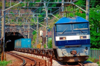 JR貨物 EF210形 EF210-17 鉄道フォト・写真 by 丹波篠山さん 根府川駅：1999年05月03日00時ごろ