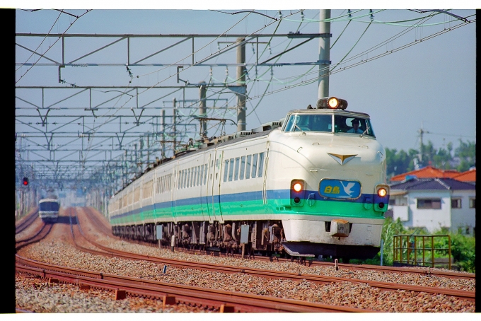 JR東日本 国鉄485系電車 白鳥 クハ481-28 高槻駅 鉄道フォト・写真 by