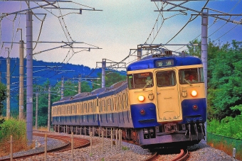 クモハ115-325 鉄道フォト・写真