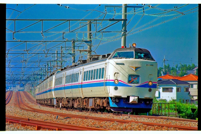 JR西日本 国鉄485系電車 スーパー雷鳥 クハ481-326 高槻駅 鉄道フォト 