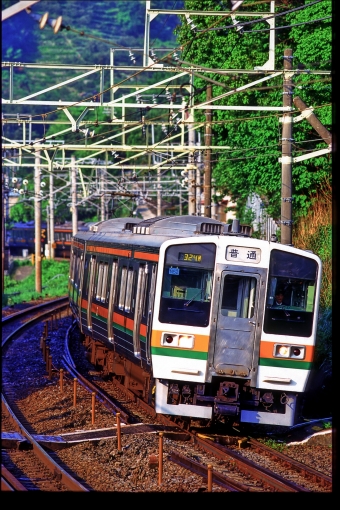 JR東日本 クハ210形 クハ210-2002 鉄道フォト・写真 by 丹波篠山さん 根府川駅：1997年05月10日00時ごろ